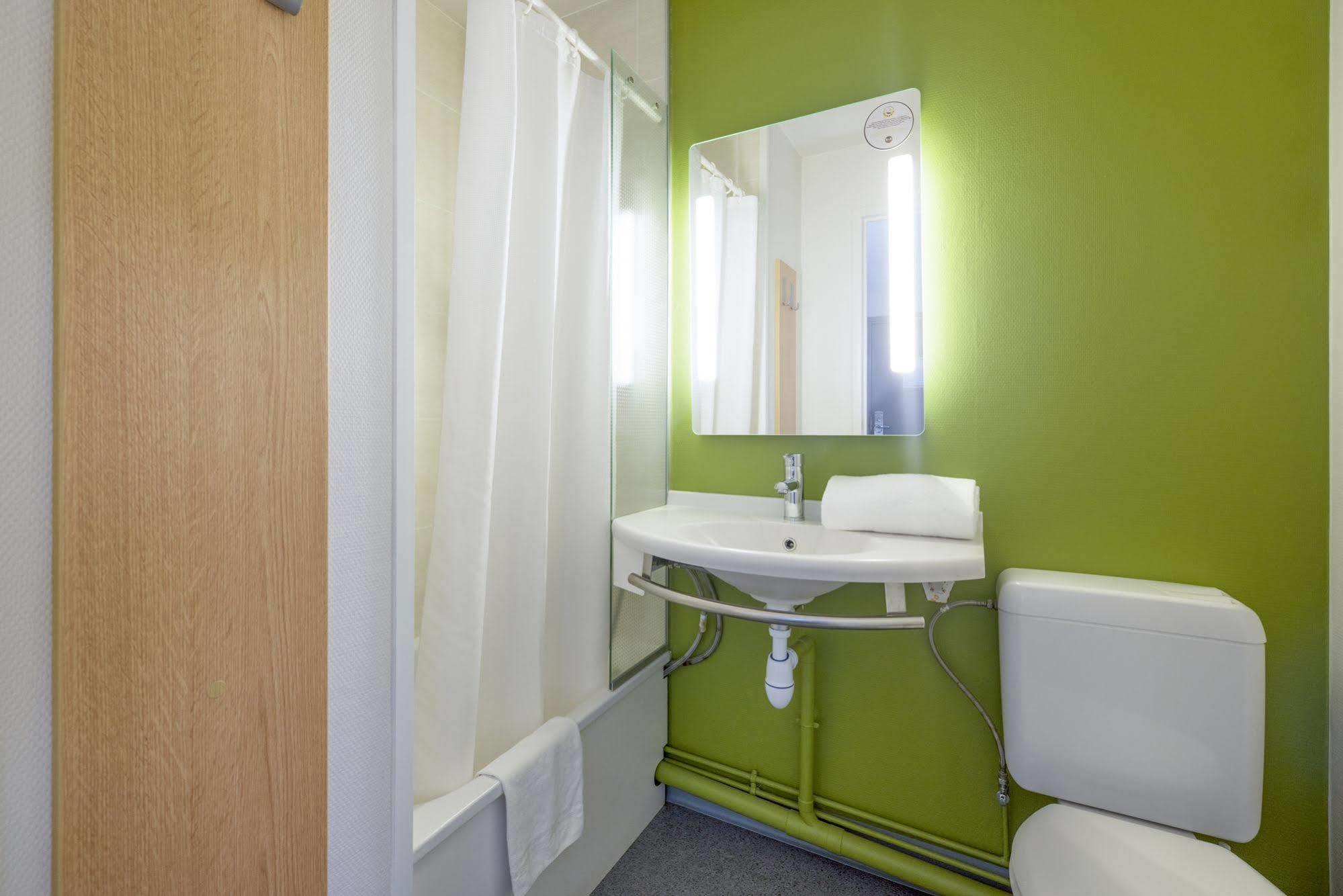 B&B Hotel Brest Kergaradec Aeroport Gouesnou Luaran gambar